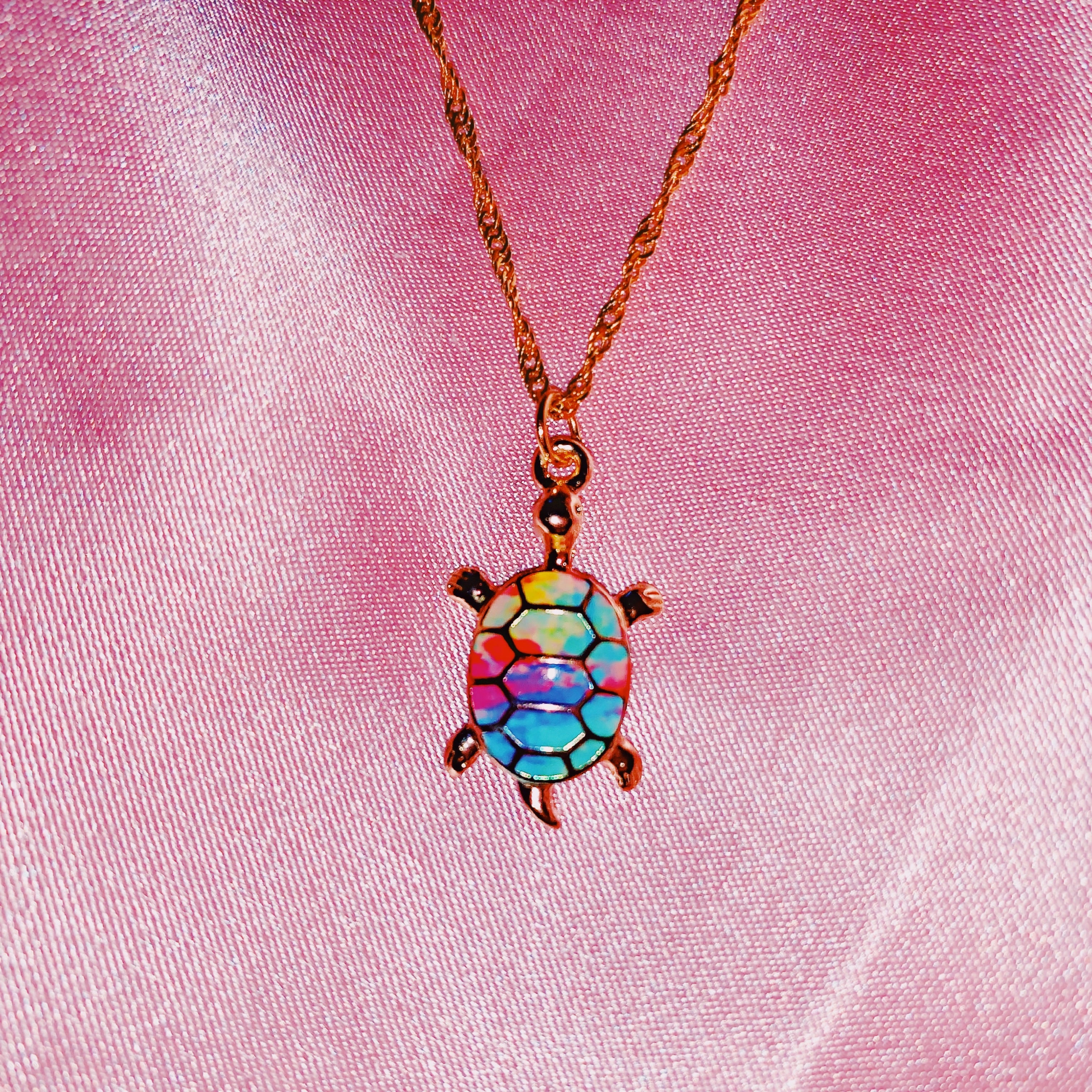 Hippy Turtle Necklace (4598031384642)